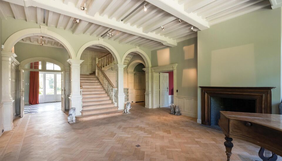 Gebouw voor gemengd gebruik te koop in Ottignies-Louvain-la-Neuve